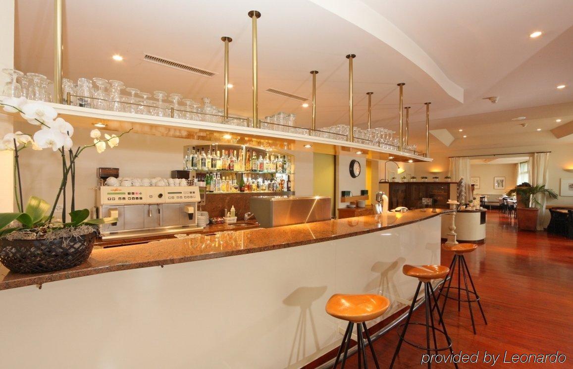 Ibis Styles Bern City Restoran gambar